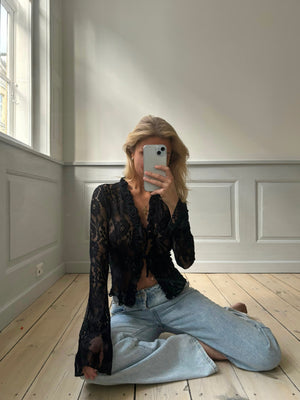 Trim lace top - black