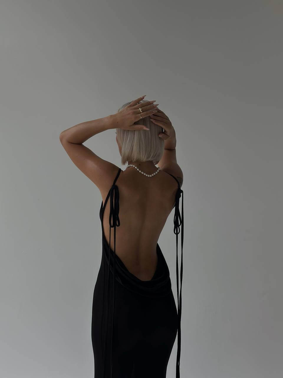 SHIMR | BACKLESS MAXI DRESS