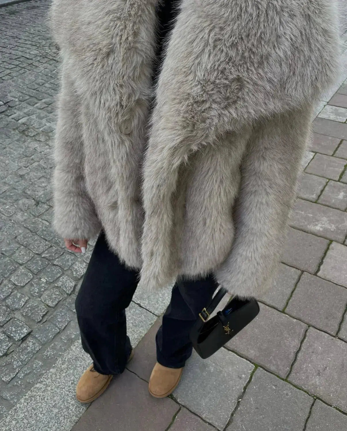 SHIMR | FAUX FUR JAS