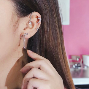 SHIMR | MOONSTAR EARCUFFS